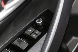 2023款丰田亚洲狮