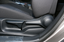 2023款丰田亚洲狮