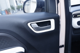 2024款五菱宏光MINIEV