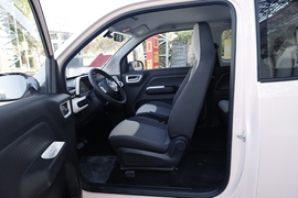 2024款五菱宏光MINIEV