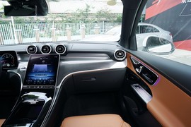 2023款奔驰GLC