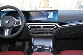 2024款宝马330i