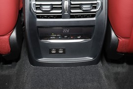 2024款宝马330i