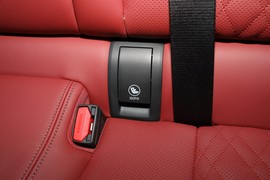 2024款宝马330i