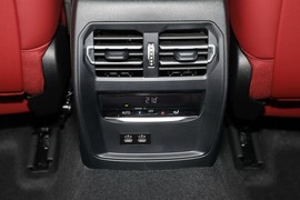 2024款宝马325Li