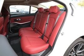 2024款宝马325Li