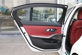 2024款宝马325Li