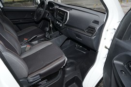 2023款长安睿行EM60