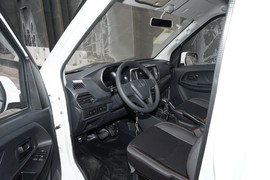 2023款长安睿行EM60