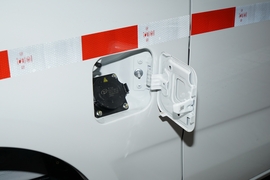 2023款长安睿行EM60