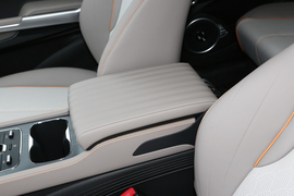 2023款比亚迪元PLUS