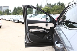 2023款比亚迪元PLUS