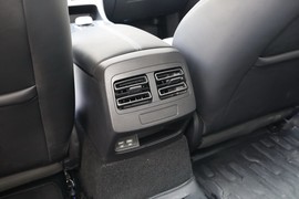 2023款比亚迪驱逐舰05