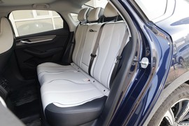 2023款比亚迪驱逐舰05