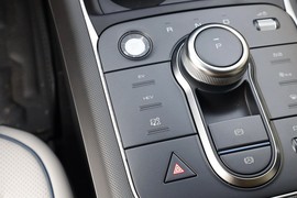 2023款比亚迪驱逐舰05