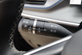 2023款比亚迪驱逐舰05