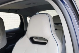 2023款比亚迪驱逐舰05