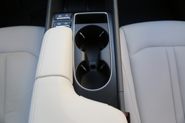 北京现代第十一代索纳塔