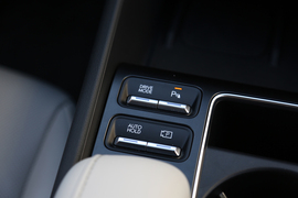 北京现代第十一代索纳塔