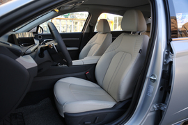 北京现代第十一代索纳塔