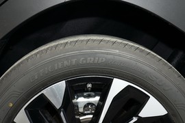 2023款马自达CX-50行也