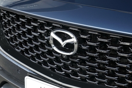 2023款马自达CX-50行也