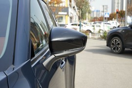 2023款马自达CX-50行也