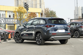 2023款马自达CX-50行也