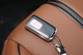 2023款马自达CX-50行也