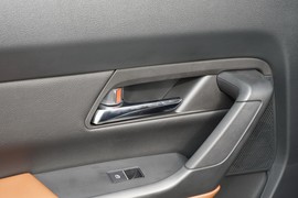 2023款马自达CX-50行也