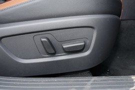 2023款马自达CX-50行也