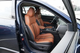 2023款马自达CX-50行也