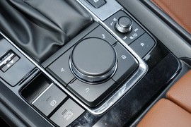 2023款马自达CX-50行也