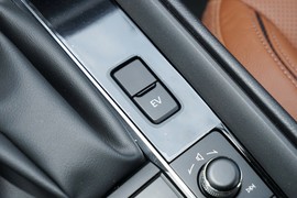 2023款马自达CX-50行也