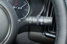 2023款马自达CX-50行也