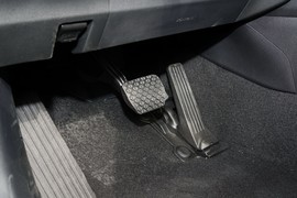 2023款马自达CX-50行也