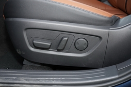 2023款马自达CX-50行也