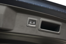 2023款马自达CX-50行也