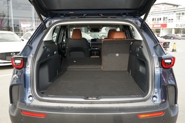 2023款马自达CX-50行也