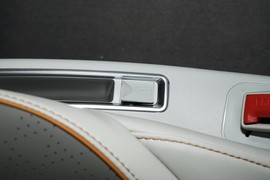 2024款东风风行游艇