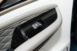 2024款东风风行游艇