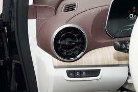 2024款东风风行游艇