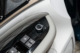 2024款东风风行游艇