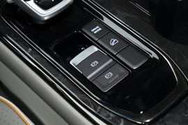 2024款东风风行游艇