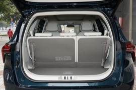 2024款东风风行游艇