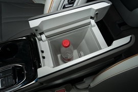 2024款东风风行游艇