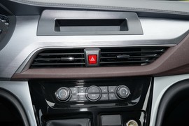 2023款江淮瑞风M3