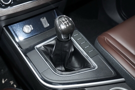 2024款东风风行T5