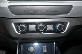 2024款东风风行T5