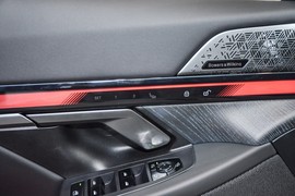 2024款宝马530Li